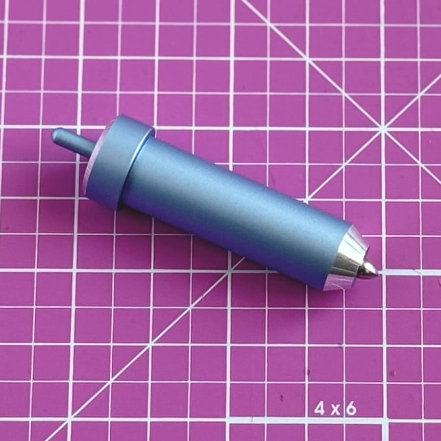 closeup image of the Cricut foil tool